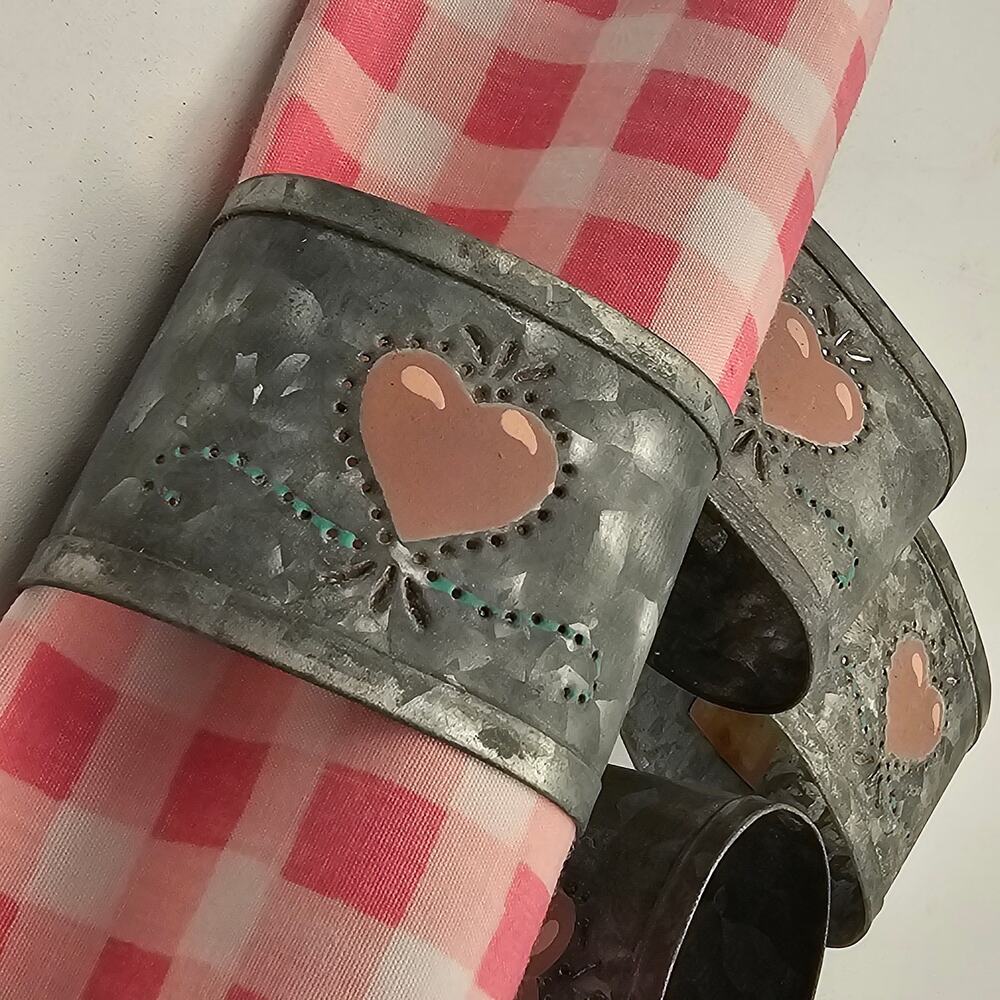 Galvanized Pink Heart Napkin Rings Rustic Farmhouse Set - Picture 4 of 5